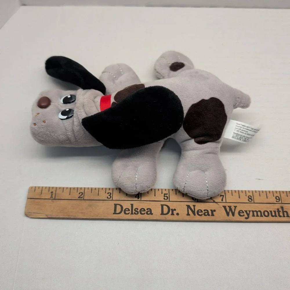 Pound Puppies‎ Plush Gray Puppy Dog Stuffed Toy Hasbro Basic Fun 2021